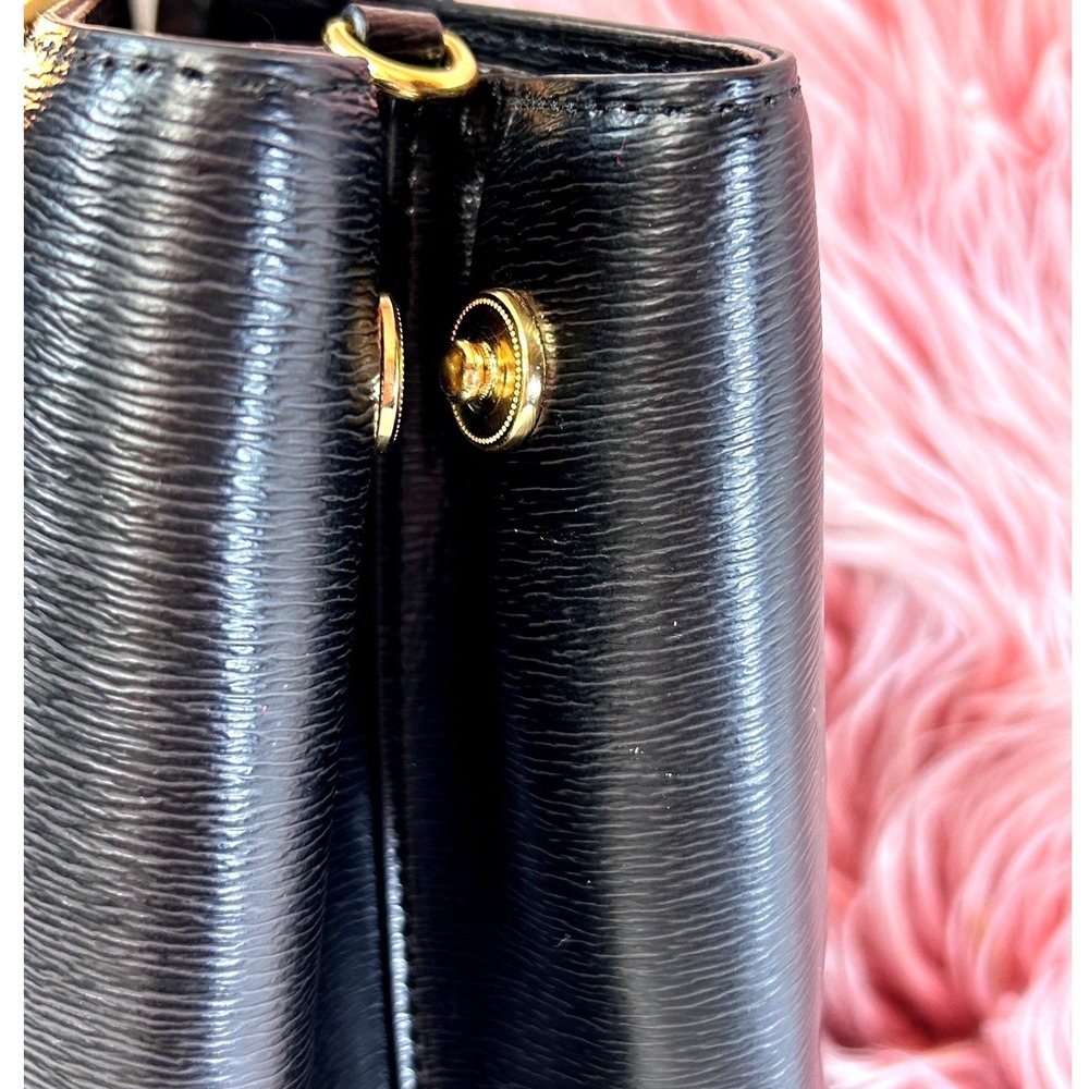 Lauren Ralph Lauren Saffiano Newbury Sabine Satchel Black Leather Gold Hardware - Picture 5 of 12